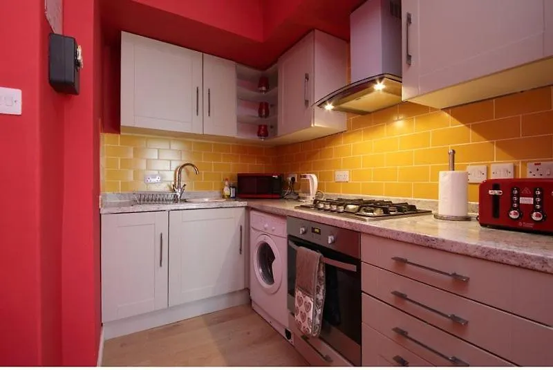 Edinburgh Central Drumdryan Ground Floor Aparthotel Royaume-Uni